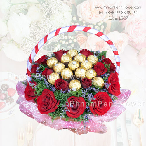Red Roses Basket with Ferrero Chocolate – LS-37