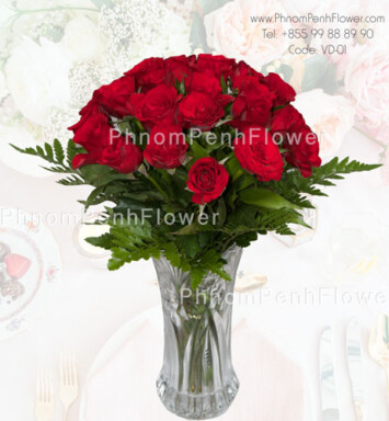 2 Dozen red roses in glass vase
