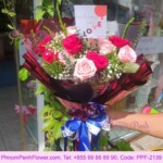 24 Hot & light pink rose bouquet