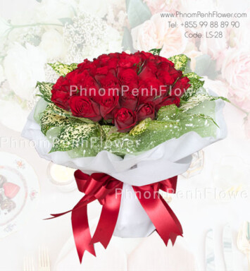 Hand bouquet 36 Red Roses