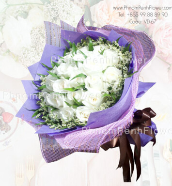 36 White Rose bouquet