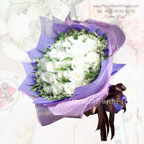 36 White Rose bouquet