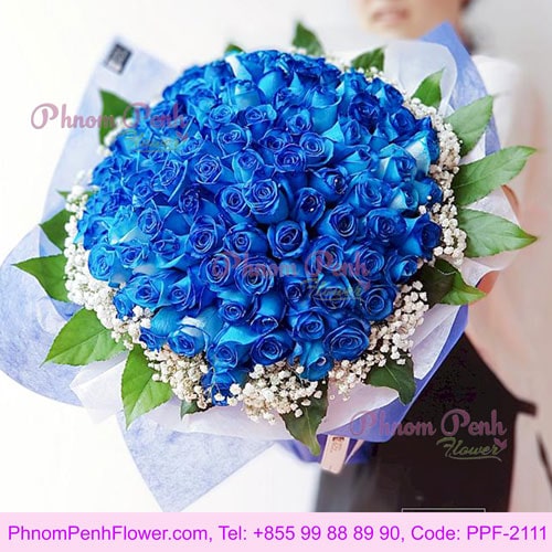 99 Stalks blue rose bouquet