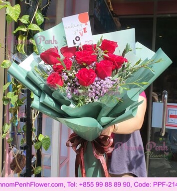 Blooming Love 12 rose bouquet