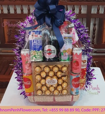 Classic Champagne Gift Basket