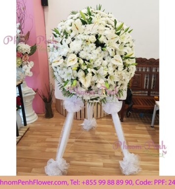 Deluxe Funeral Wreath Flowers