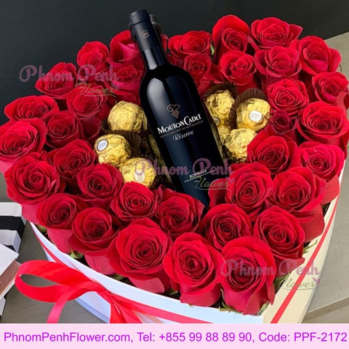 Gift heart box with rose, chocolate & Red wine