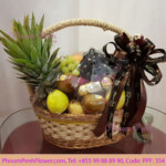 Seasonal fruits basket