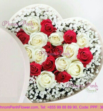 Red & White rose in heart box