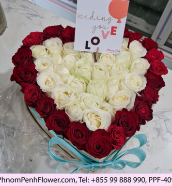 Red & White rose in heart box