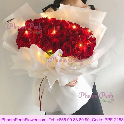 Pure love red roses bouquet