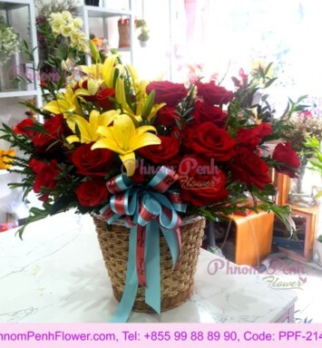Rose & yellow lily basket