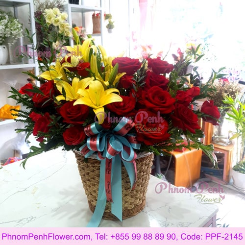 Rose & yellow lily basket