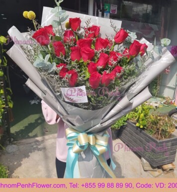 Two Dozen Red Roses Bouquet