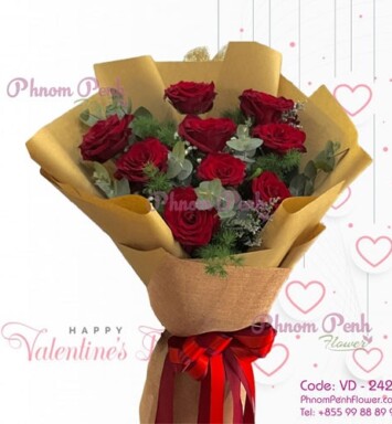 Beautiful 9 red roses bouquet